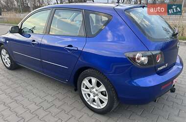 Хэтчбек Mazda 3 2006 в 