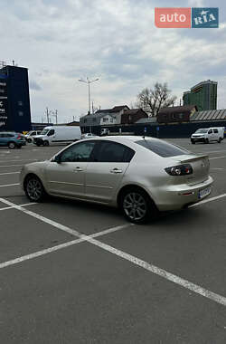 Седан Mazda 3 2007 в 