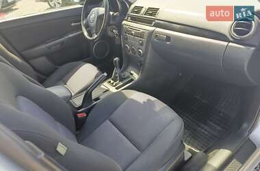 Хетчбек Mazda 3 2006 в 