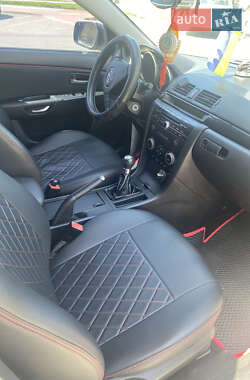 Хетчбек Mazda 3 2005 в 