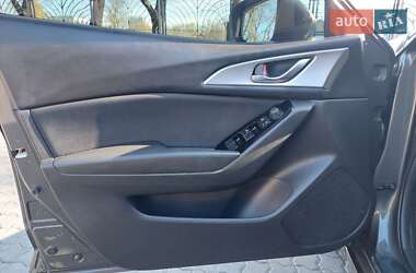 Седан Mazda 3 2018 в 