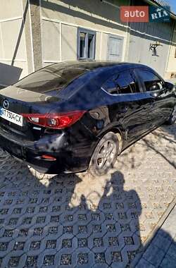 Седан Mazda 3 2014 в 