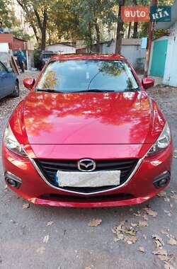 Седан Mazda 3 2015 в Одесі