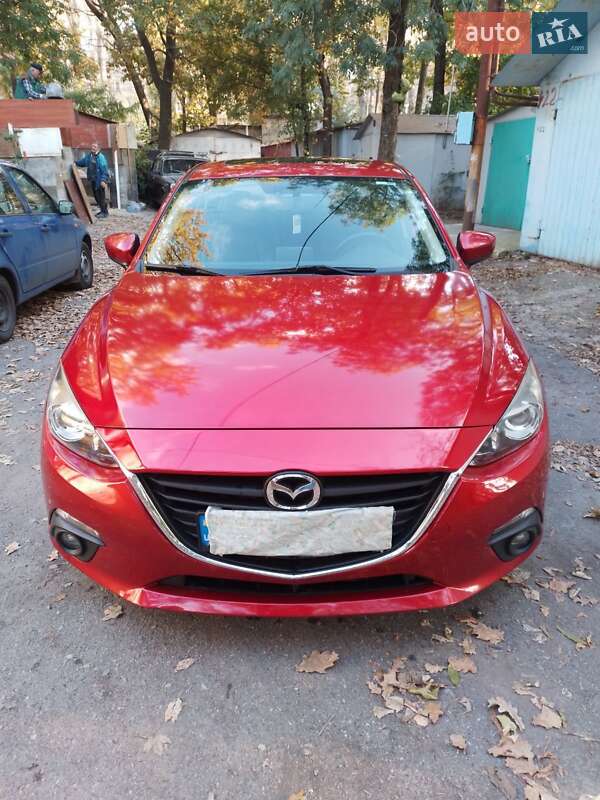 Mazda 3 2015
