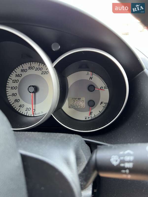 Хэтчбек Mazda 3 2008 в Галиче