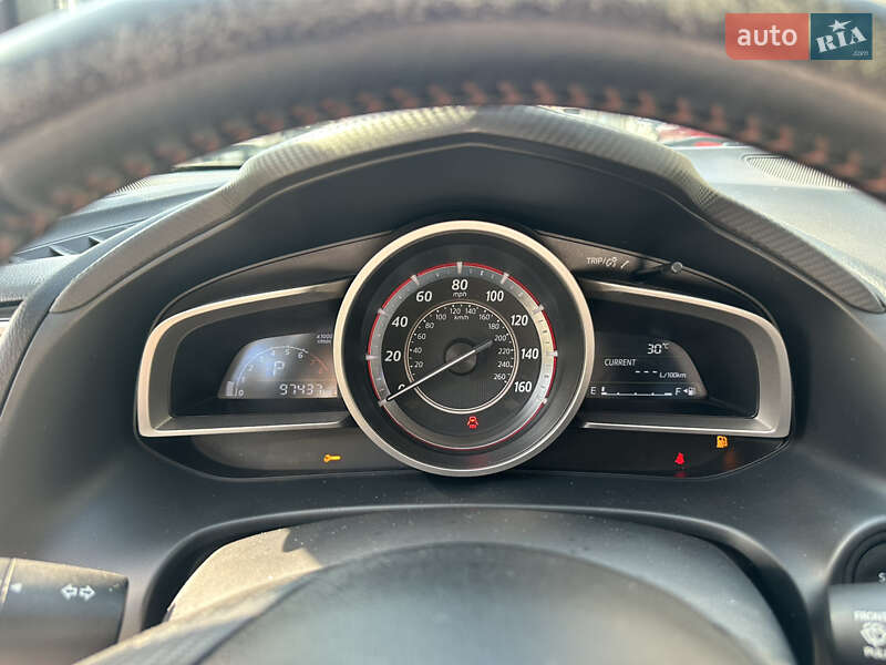 Седан Mazda 3 2015 в Киеве