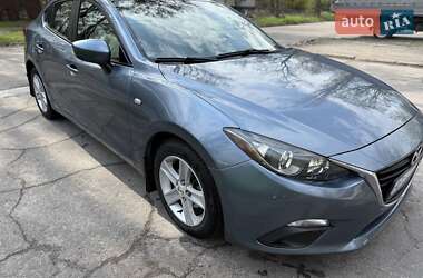 Седан Mazda 3 2014 в 