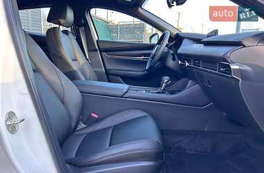Хэтчбек Mazda 3 2023 в 