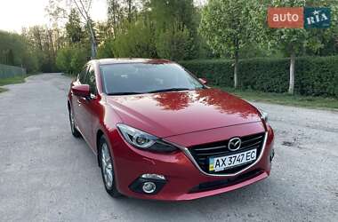 Седан Mazda 3 2014 в 