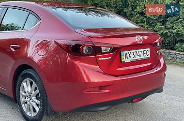 Седан Mazda 3 2014 в 