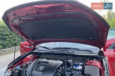 Седан Mazda 3 2014 в 