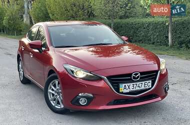 Седан Mazda 3 2014 в 