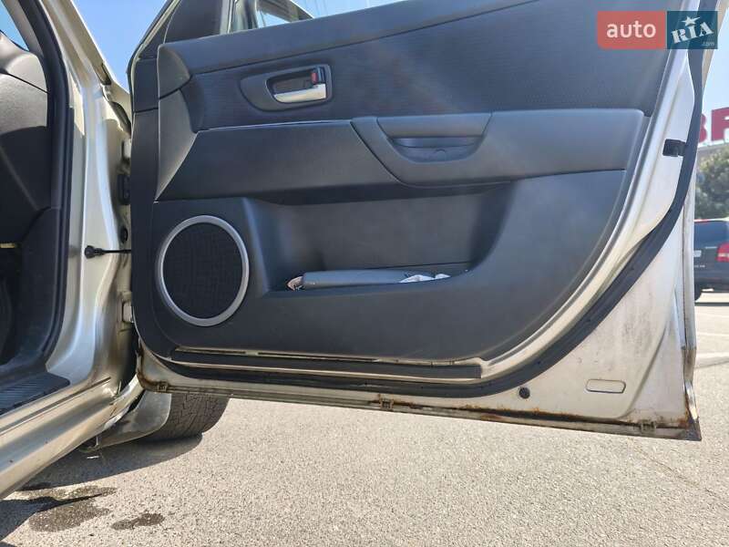 Седан Mazda 3 2006 в Одессе