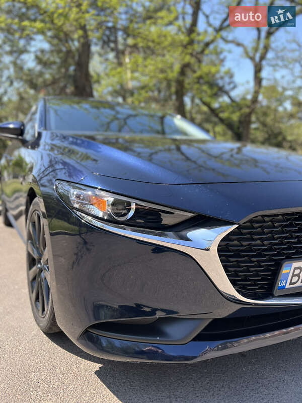 Седан Mazda 3 2020 в Миколаєві
