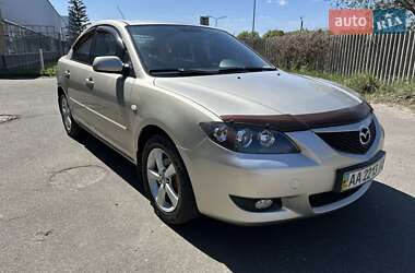 Седан Mazda 3 2006 в 