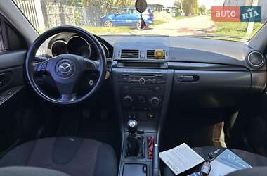 Седан Mazda 3 2006 в 