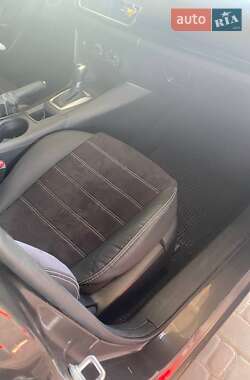 Седан Mazda 3 2013 в 