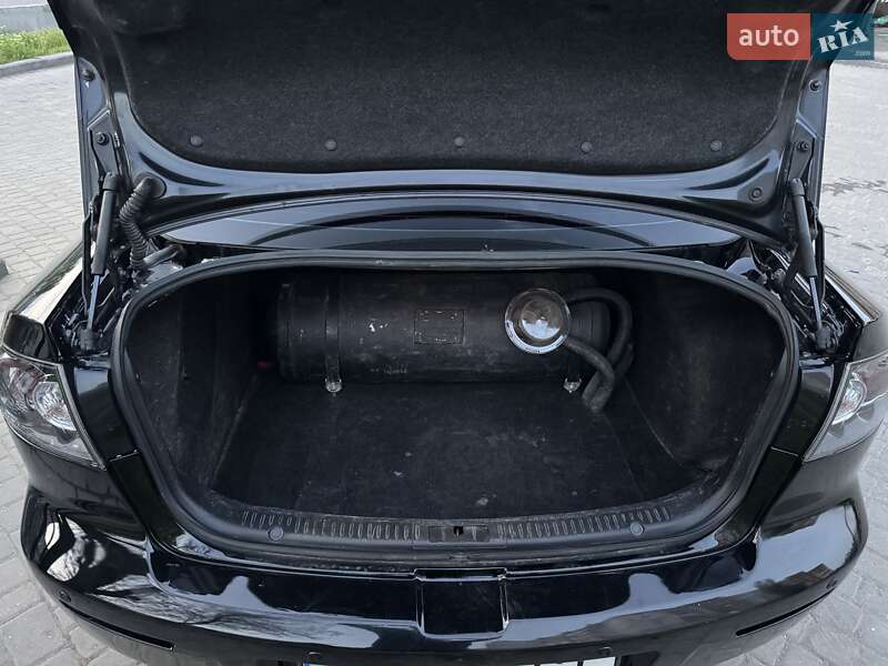 Седан Mazda 3 2007 в Николаеве