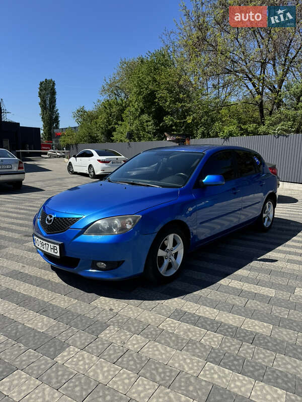 Хэтчбек Mazda 3 2005 в 