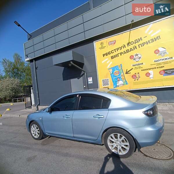 Седан Mazda 3 2007 в Киеве