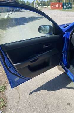Хэтчбек Mazda 3 2004 в 
