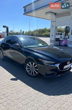 Седан Mazda 3 2019 в Львове