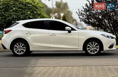 Хэтчбек Mazda 3 2013 в 