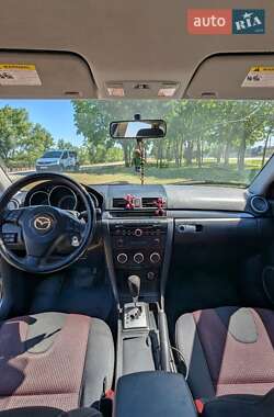 Хэтчбек Mazda 3 2006 в 