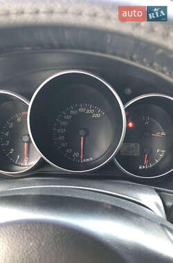 Хэтчбек Mazda 3 2006 в 