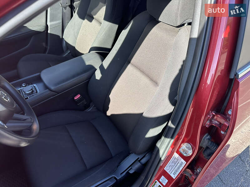 Хэтчбек Mazda 3 2019 в Броварах фото 12 Хэтчбек Mazda 3 2019 в Броварах