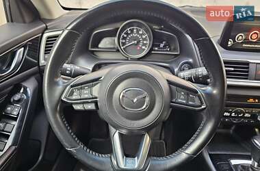 Хэтчбек Mazda 3 2018 в 
