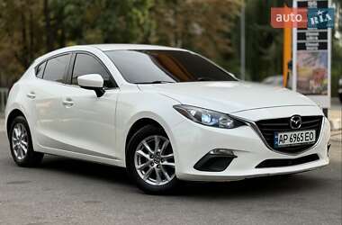 Хэтчбек Mazda 3 2013 в 