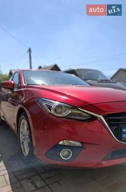 Седан Mazda 3 2016 в 
