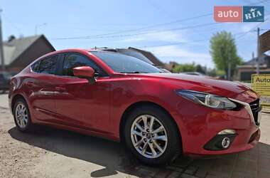 Седан Mazda 3 2016 в 