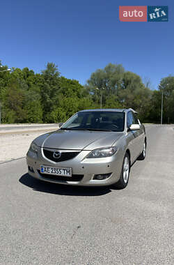 Седан Mazda 3 2005 в Дніпрі