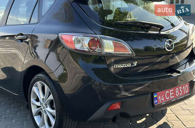 Хэтчбек Mazda 3 2009 в 