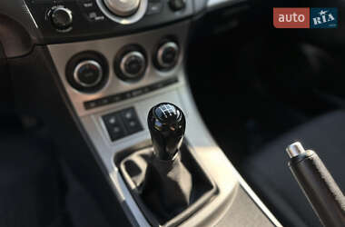 Хэтчбек Mazda 3 2009 в 
