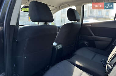 Хэтчбек Mazda 3 2009 в 