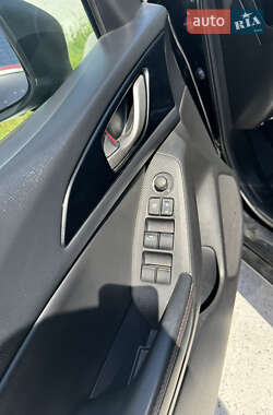 Хэтчбек Mazda 3 2014 в 