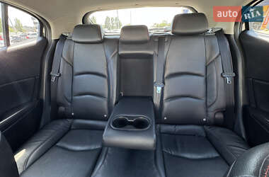 Хэтчбек Mazda 3 2014 в 