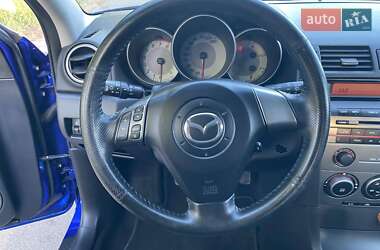 Хетчбек Mazda 3 2006 в 