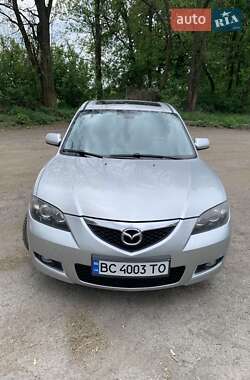 Седан Mazda 3 2007 в Волочиске