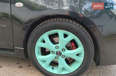 Седан Mazda 3 2006 в 