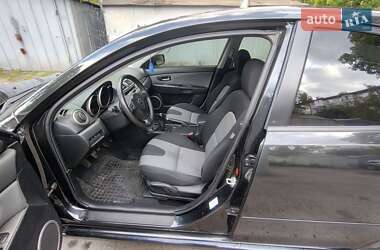 Седан Mazda 3 2006 в 
