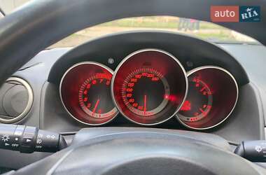 Седан Mazda 3 2006 в 