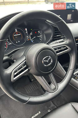 Хэтчбек Mazda 3 2021 в 
