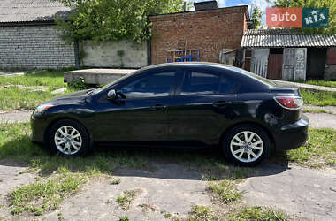Седан Mazda 3 2013 в 