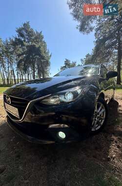 Хэтчбек Mazda 3 2014 в 