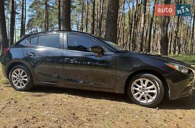 Хэтчбек Mazda 3 2014 в 