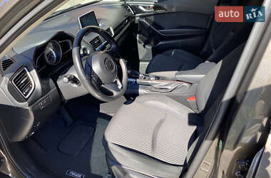 Седан Mazda 3 2013 в 